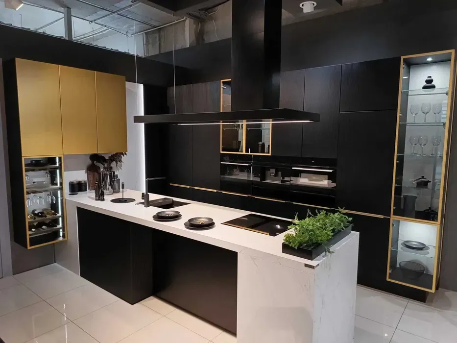 zestaw mebli kuchennych